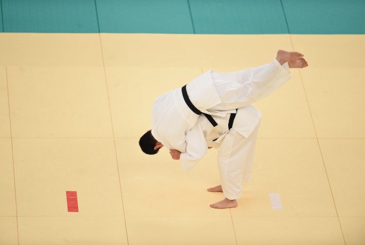 “2025中泰友谊杯青少年乒乓球邀请赛”在华彬东盟健康产业园举办